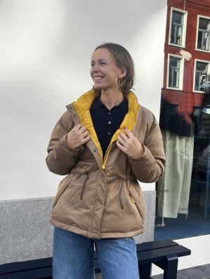 VEST BEIGE