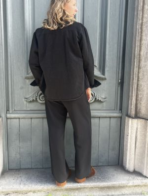 0128 P001 BLACK